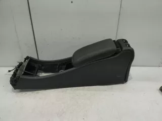 A2036802739 Подлокотник Mercedes C W203 Арт 2-467638, вид 1