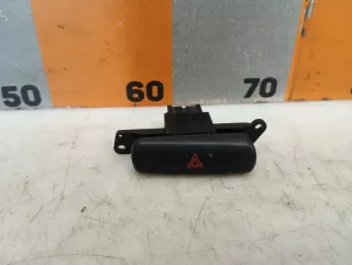 MR114083 Кнопка аварийной сигнализации Mitsubishi Carisma Арт 2-468325, вид 1