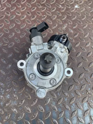 13518597819 ТНВД BMW X3 F25 2.0л Арт 2-491042, вид 2