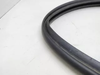 2H0823737A Уплотнитель капота Volkswagen Amarok Арт 2-493905, вид 3