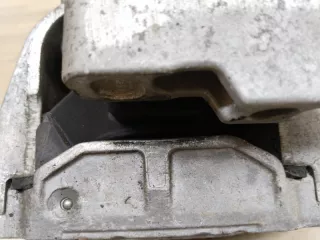 5n0199262e Подушка крепления двигателя Volkswagen Tiguan 1 2.0л Арт 2-498233, вид 8