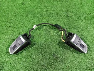 4E0951527AD Кнопки на руль Audi A3 8P Арт 2-557577