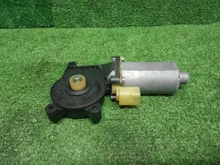 67628362066 Моторчик стеклоподъемника BMW 3 E46 Арт 2-560168, вид 3