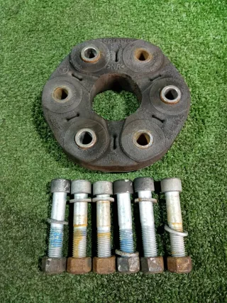 A1704100115 Муфта карданного вала Mercedes CLK W209 Арт 2-565922, вид 1