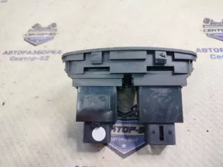933202E000CA Кнопка обогрева сидений Hyundai Tucson 1 Арт 2-591575, вид 2