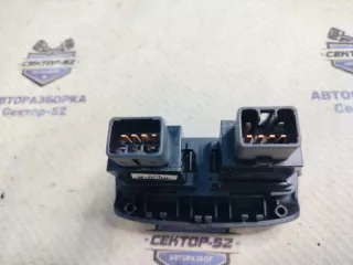 933202E000CA Кнопка обогрева сидений Hyundai Tucson 1 Арт 2-591575, вид 3