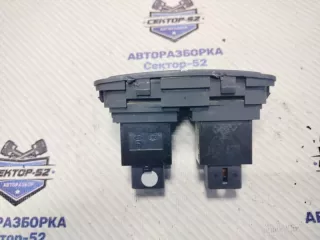 933202E000CA Кнопка обогрева сидений Hyundai Tucson 1 Арт 2-591598, вид 2