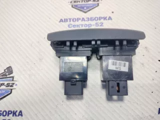 933202E000CA Кнопка обогрева сидений Hyundai Tucson 1 Арт 2-591598, вид 3