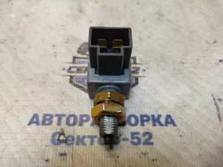 938103K000 Датчик включения стоп-сигнала Kia Sportage 2 Арт 2-592660, вид 3
