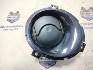 687613YV0A Дефлектор обдува салона Nissan Juke 1 Арт 2-595040, вид 1