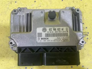 03С906022AK Блок управления двс Volkswagen Jetta 4 Арт 2-610033, вид 1