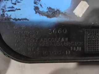 038103925AJ Накладка двигателя декоративная Volkswagen Golf 4 1.6л Арт 2-613686, вид 6