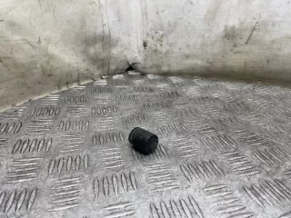 9008054034 Отбойник капота Pontiac Vibe 1 Арт 2-655012, вид 5