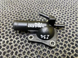 Z601-15-17ZD Фланец (тройник) системы охлаждения Mazda 6 2 Арт 2-666413, вид 3