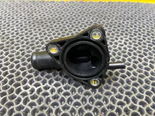 Z601-15-17ZD Фланец (тройник) системы охлаждения Mazda 6 2 Арт 2-666413, вид 5
