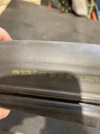 51767419380 Уплотнитель капота BMW 3 G20/G21 Арт 2-671397, вид 3