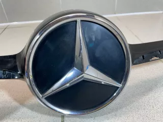 A2058881100 Накладка решетки радиатора Mercedes C W205 Арт 2-679233, вид 2