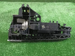 8T0837205A Ручка наружная Audi A4 B8 Арт 2-682519, вид 4