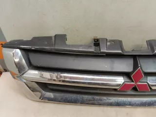 MR387981 Решетка радиатора Mitsubishi Pajero 3 Арт 2-694207, вид 3