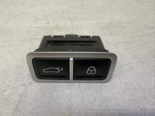 81207T1000 Кнопка крышки багажника Genesis G70 Арт 2-698615