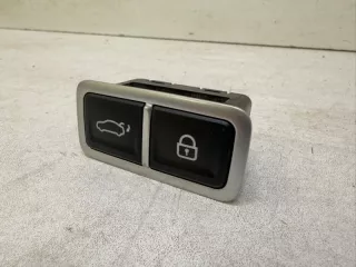 Кнопка крышки багажника Genesis G70 2017г. 81207T1000 - Фото 2