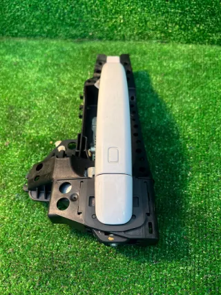 8T0837205A Ручка наружная Audi A4 B8 Арт 2-710305, вид 2