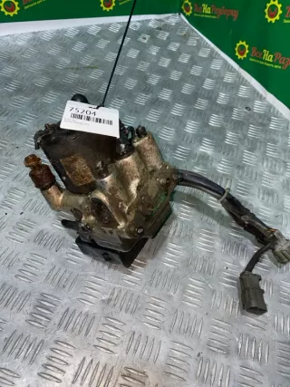 4760031U10 Блок ABS Nissan Maxima А33 Арт 2-732677, вид 1