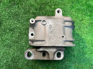 1K0199262K Подушка крепления двигателя Volkswagen Golf 5 Арт 2-740263, вид 1