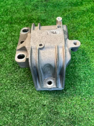 1K0199262K Подушка крепления двигателя Volkswagen Golf 5 Арт 2-740263, вид 5
