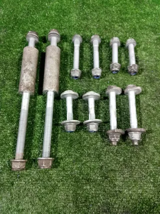 WHT002053 Болт подвески (комплект) Audi A4 B8 Арт 2-740373, вид 1