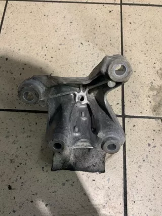 8W0199307H Опора двс Audi Q7 4M Арт 2-755974, вид 2