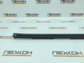 6817448070 Уплотнитель Lexus RX 4 Арт 2-762340, вид 3