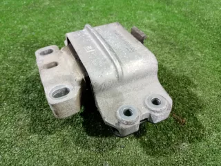 1K0199555CB Подушка крепления двигателя Volkswagen Golf 6 Арт 2-762744, вид 2