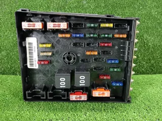 3C0937125A Блок предохранителей Volkswagen Passat B7 Арт 2-772683, вид 2