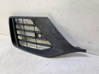 4M8807682B4W3 Заглушка (решетка) в бампер Audi Q8 Арт 2-777552, вид 2