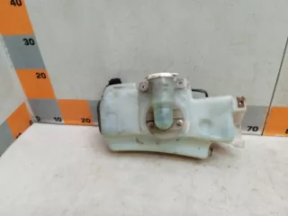 MB683930 Бачок омывателя Mitsubishi Montero 2 Арт 2-795143
