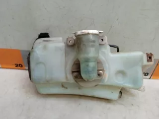 Бачок омывателя Mitsubishi Montero 2 1995г. MB683930 - Фото 3