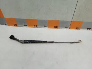 983102F000 Щеткодержатель (поводок стеклоочистителя, дворник) Kia Cerato 1 Арт 2-795986, вид 1