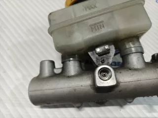 26401AC191 Цилиндр тормозной главный Subaru Forester SG Арт 2-797981, вид 4