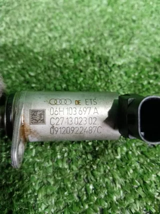 06H103697A Клапан изменения фаз vvti / регулировки газораспределения Audi A4 B8 Арт 2-803227, вид 4