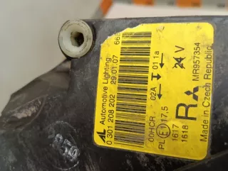 8301B870 Фара правая Mitsubishi Colt 6 Арт 2-810332, вид 9