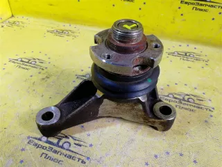 4H2Q9609AC Кронштейн вискомуфты Land Rover Discovery 2 Арт 2-812305, вид 2