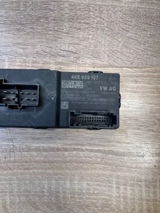 4KE959107 Блок крышки багажника Audi Q5 1 Арт 2-819049, вид 3