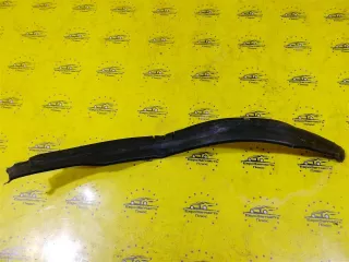 A2046280898 Уплотнитель капота Mercedes C W204 Арт 2-820671, вид 2