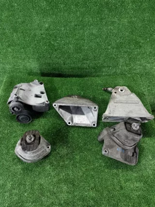 22116761089 Подушка двигателя (комплект) BMW 5 E60/E61 Арт 2-839859, вид 1