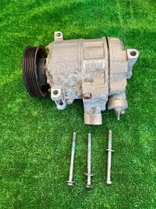 1K0820803N Компрессор кондиционера Volkswagen Golf 5 Арт 2-843080, вид 2