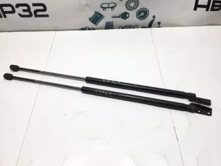 MR959247 Амортизатор крышки багажника (3-5 двери) Mitsubishi Colt 6 restailing Арт 2-843208, вид 1