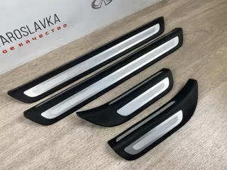 8R0853373A Накладка на порог Audi Q5 1 Арт 2-846526, вид 2