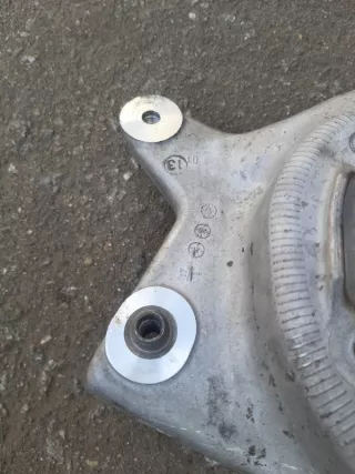95B412384 Кронштейн стойки амортизатора Porsche Macan Арт 2-859018, вид 4