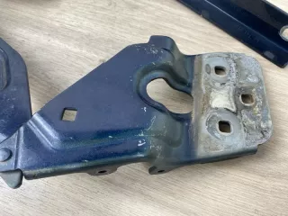 7P6823301 Петля капота Volkswagen Touareg 2 Арт 2-861929, вид 10
